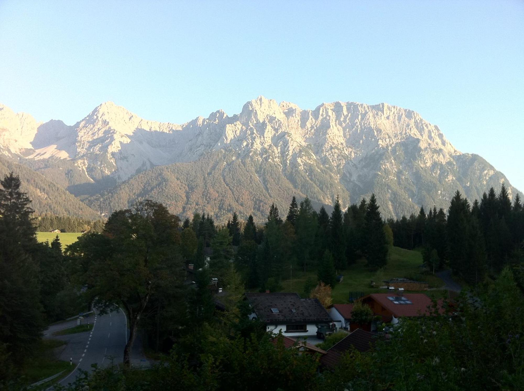Baeckeralm - B&B 16 + Mittenwald Exterior foto